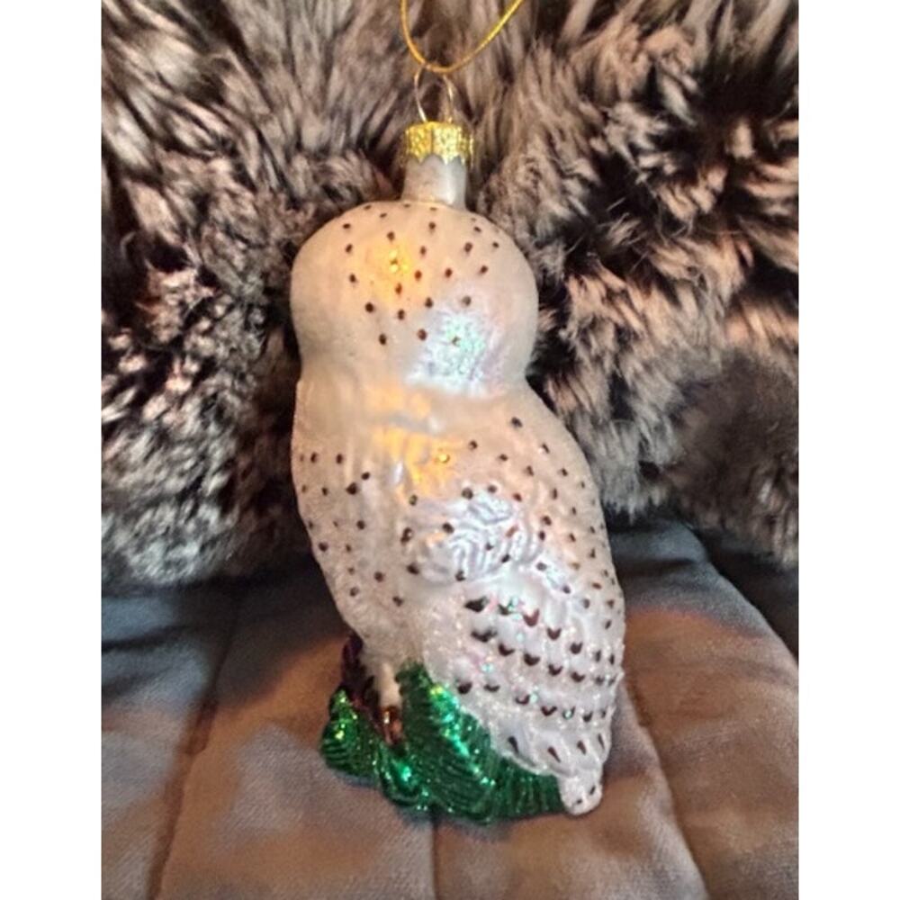 Great White Owl 4.75" Glass Christmas Ornament‎ - Picture 2 of 3